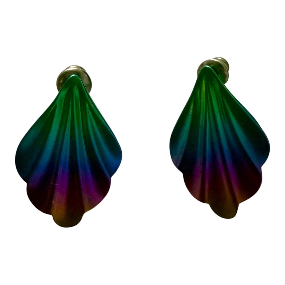 Vintage Rainbow Titanium Fan Earrings Shell Studs 1 Inch